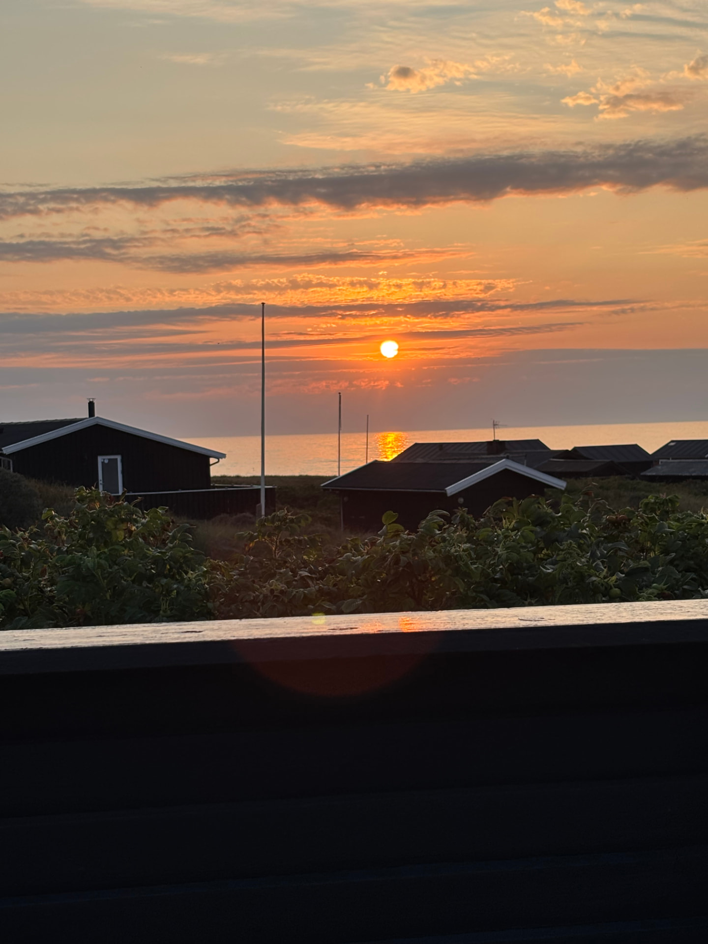 Solnedgang over Vesterhavet set fra terrassen